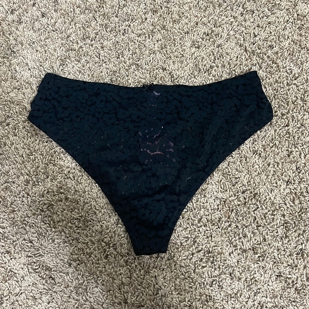NWT Savage x Fenty Panty